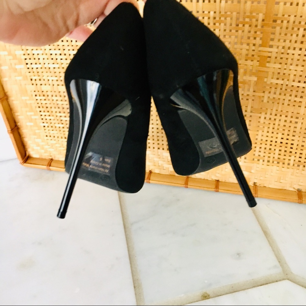 ❤️ Wild Diva Lounge Black High Heels - Picture 2 of 4